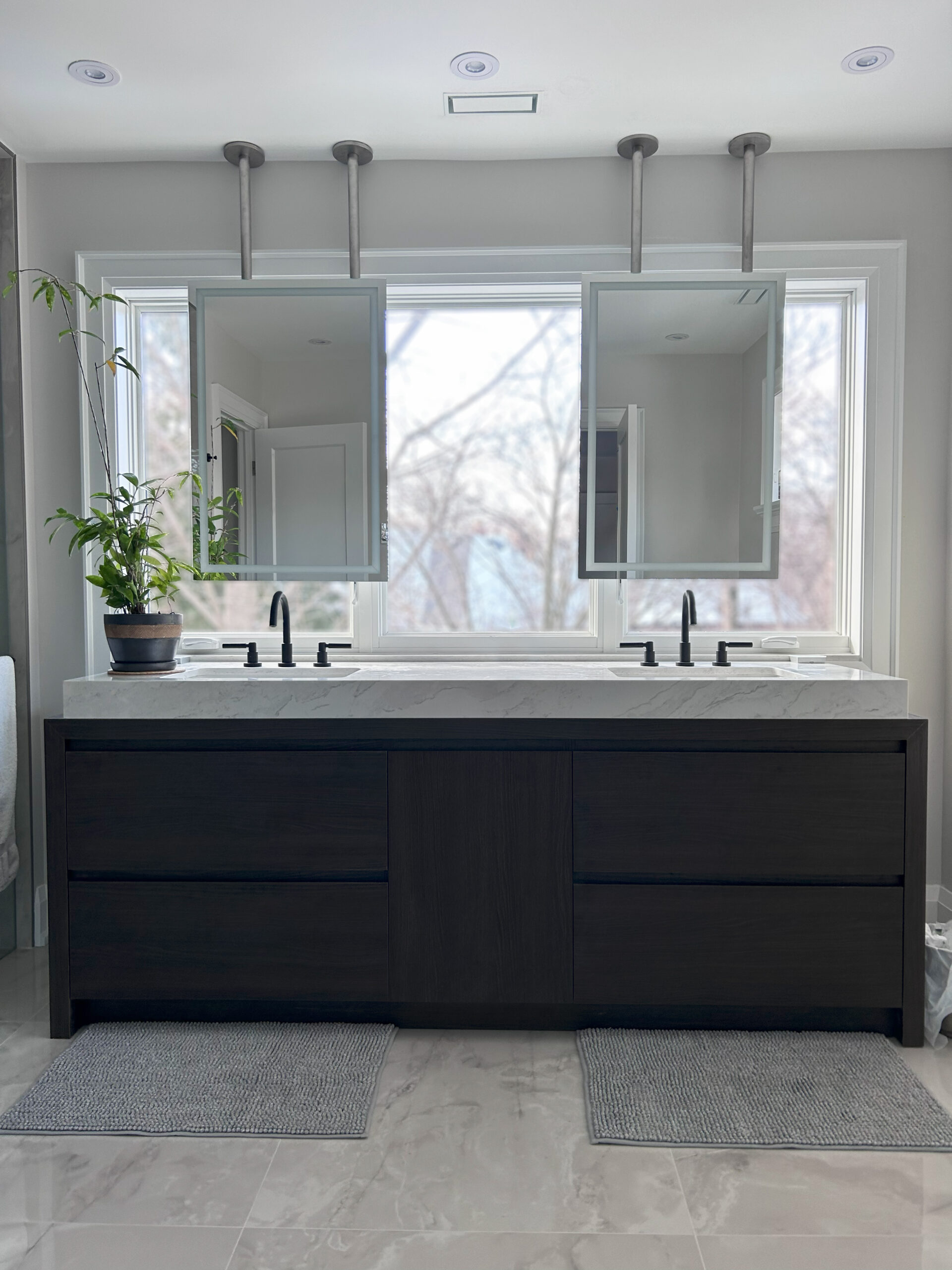 Image gallery marquee